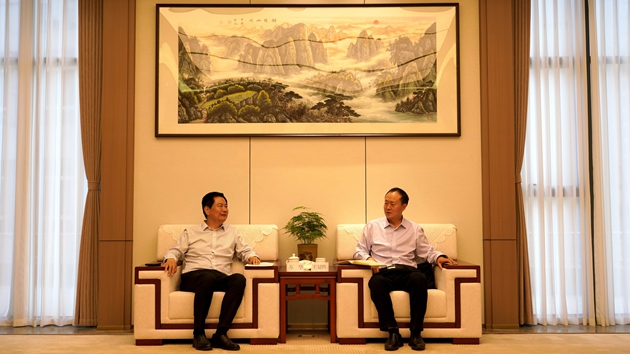 座談會(huì )現場(chǎng)_副本.jpg